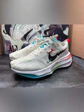 Nike Neutral Running Shoes with Black Swoosh & Teal Accents